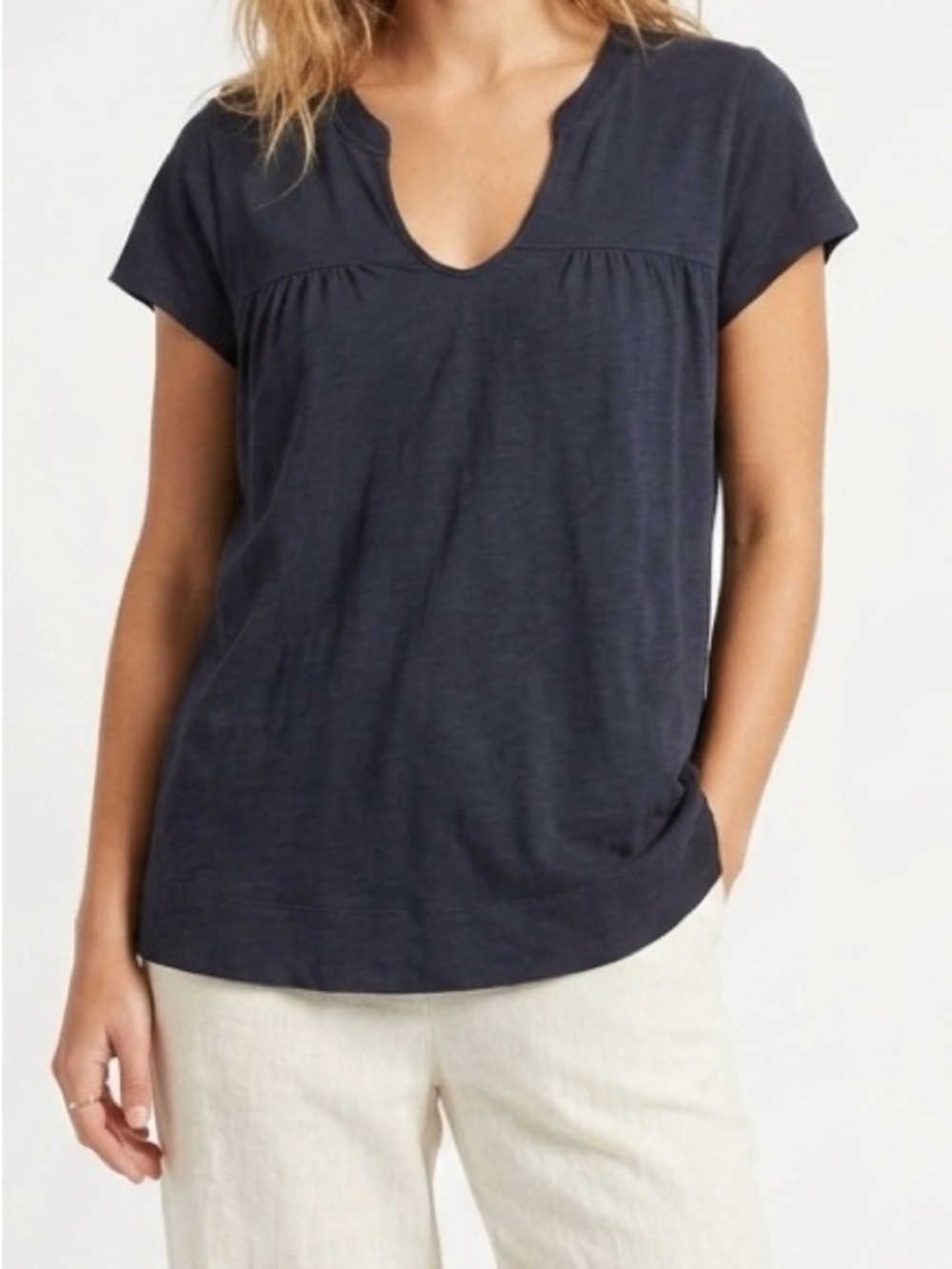 Vince V-Neck Tunic Top Navy Cotton Modal M Quiet Luxury Elevated Basics